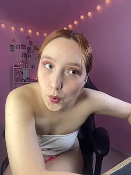 Davne  online show from March 2026 08:59:02 PM