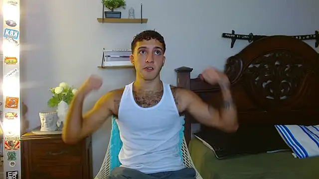 Snapshot of oceanboy_vibe chatting on November 2025 01:18:01 AM oceanboy vibe online show from November 2025 01:18:01 AM