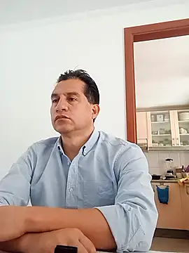 Snapshot of ChrisFloresP chatting on December 2025 04:56:01 PM ChrisFloresP online show from December 2025 04:56:01 PM