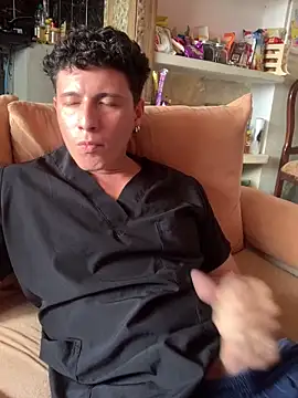 angelxxx95 online show from February 2026 05:13:02 PM