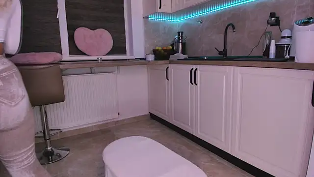 SexyElisabeth online show from March 2026 04:28:02 AM