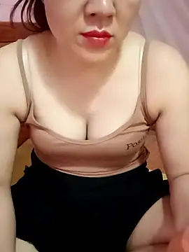 Lily-ross22 online show from June 2026 04:22:01 PM