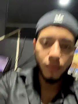 Snapshot of tratosucio chatting on December 2025 06:13:02 PM tratosucio online show from December 2025 06:13:02 PM