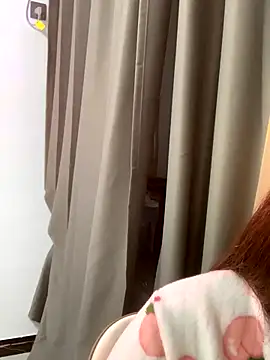 Snapshot of boniu-mimi chatting on November 2025 04:51:01 PM boniu-mimi online show from November 2025 04:51:01 PM