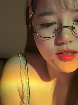 Snapshot of boniu-mimi chatting on November 2025 02:32:02 PM boniu-mimi online show from November 2025 02:32:02 PM