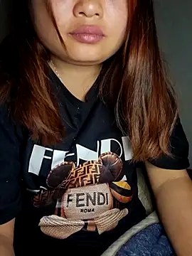 mai-mai-97 online show from February 2026 07:11:01 PM