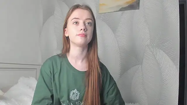 Snapshot of AmyForYouu chatting on November 2025 01:20:02 AM AmyForYouu online show from November 2025 01:20:02 AM