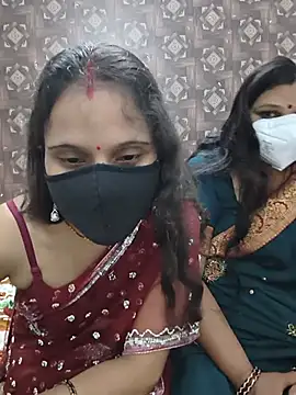 Snapshot of Sexy_komal02 chatting on July 2026 05:40:02 PM Sexy komal02 online show from July 2026 05:40:02 PM