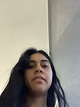 Miia moonn online show from November 2025 10:52:02 AM