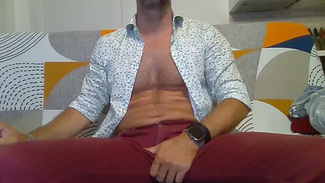 Eroshotlicker online show from June 2026 09:17:02 PM