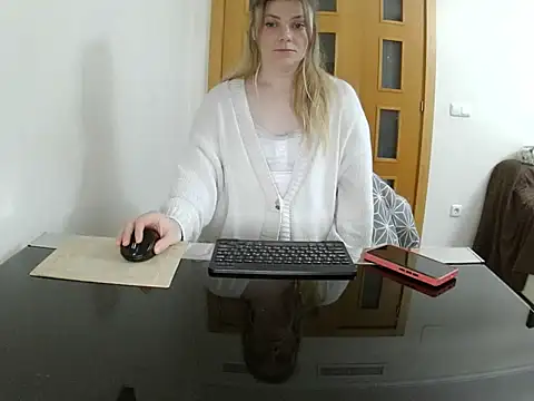 Adelyxveex online show from December 2025 12:40:02 AM