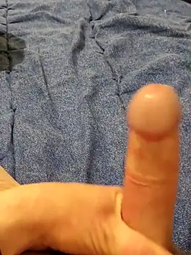 Snapshot of poeperke2830 chatting on February 2026 11:16:02 PM poeperke2830 online show from February 2026 11:16:02 PM