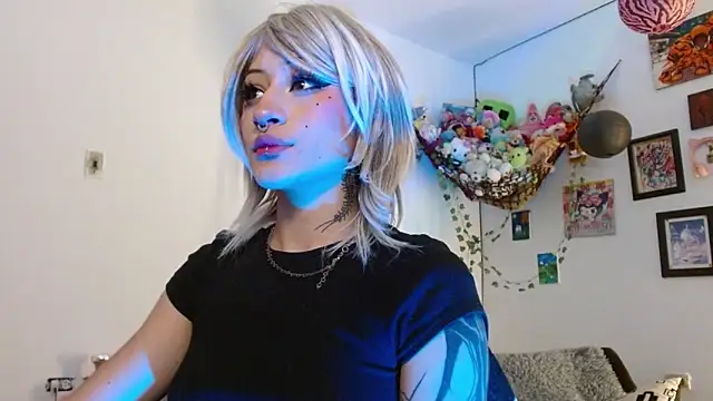 Layla quinn online show from February 2026 04:46:01 PM