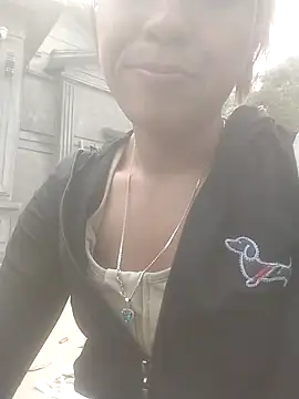 tieutam122 online show from December 2025 07:38:01 AM