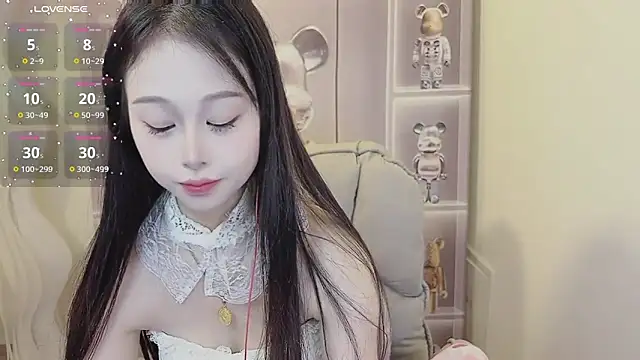 Snapshot of -Annababy chatting on December 2025 04:56:01 PM -Annababy online show from December 2025 04:56:01 PM