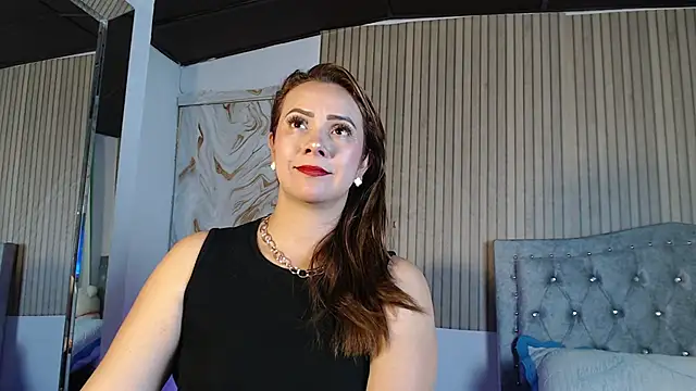 Karla Ferrer x online show from January 2026 08:00:01 PM