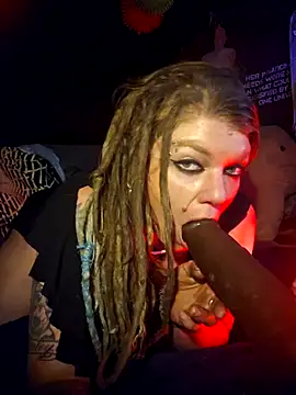 Snapshot of Horny_hippie chatting on February 2025 06:36:02 AM Horny hippie online show from February 2025 06:36:02 AM