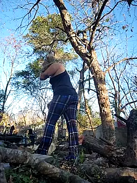 Horny hippie online show from November 2025 08:33:02 PM