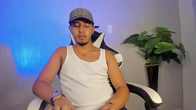 Brand Collins online show from December 2025 09:38:01 AM