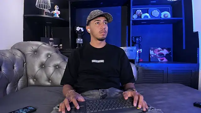 Brand Collins online show from February 2026 12:34:02 PM