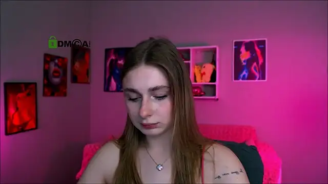 mary meow hot online show from April 2026 03:01:01 PM