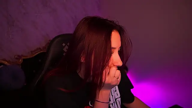 RoxieRay online show from February 2026 03:11:01 PM