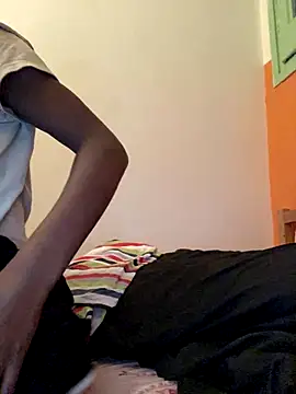    Hannah    online show from December 2025 09:25:01 AM