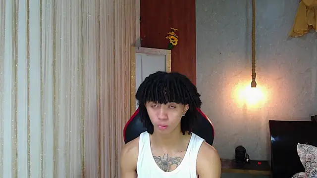 kim curlyy online show from April 2026 02:23:02 PM