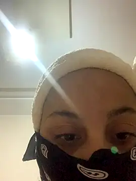 Snapshot of Ghizosexx69 chatting on December 2025 06:57:02 PM Ghizosexx69 online show from December 2025 06:57:02 PM