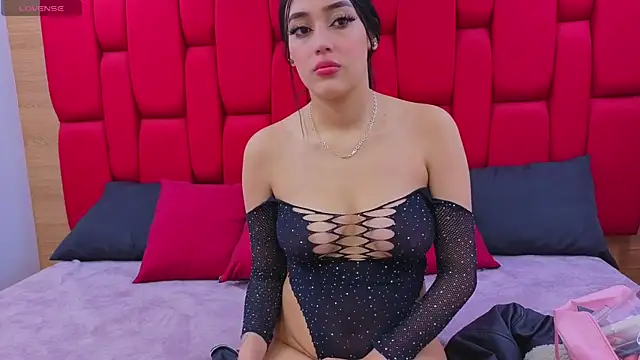 Venus Horney online show from December 2025 02:37:01 PM