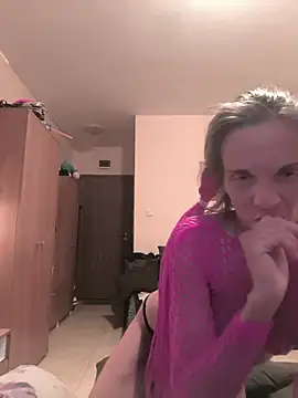 Snapshot of w1cked_couple chatting on July 2026 04:08:02 AM w1cked couple online show from July 2026 04:08:02 AM
