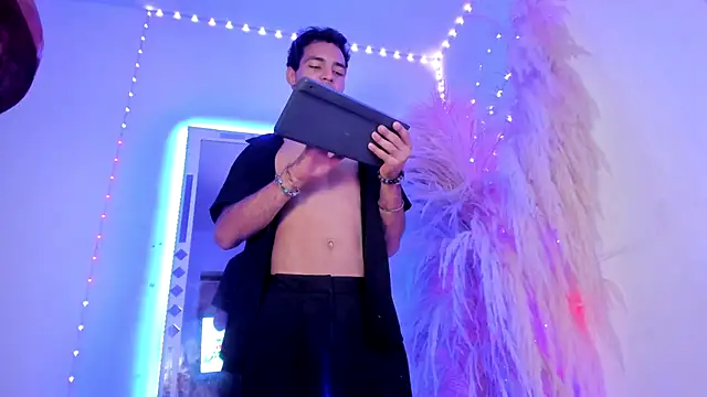 All fetiche online show from November 2025 01:02:02 PM