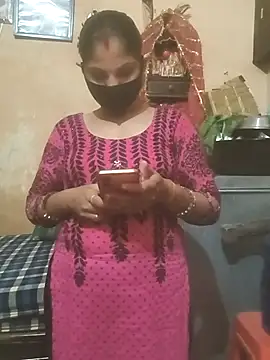 Snapshot of Pooja_bhabhi00 chatting on November 2025 10:40:02 AM Pooja bhabhi00 online show from November 2025 10:40:02 AM