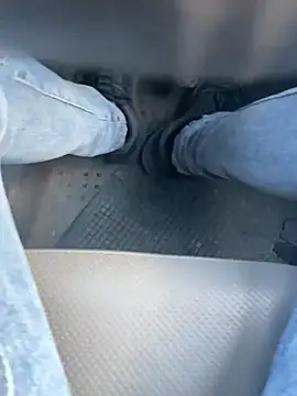 Snapshot of ratemydickbabe chatting on November 2025 01:56:02 PM ratemydickbabe online show from November 2025 01:56:02 PM