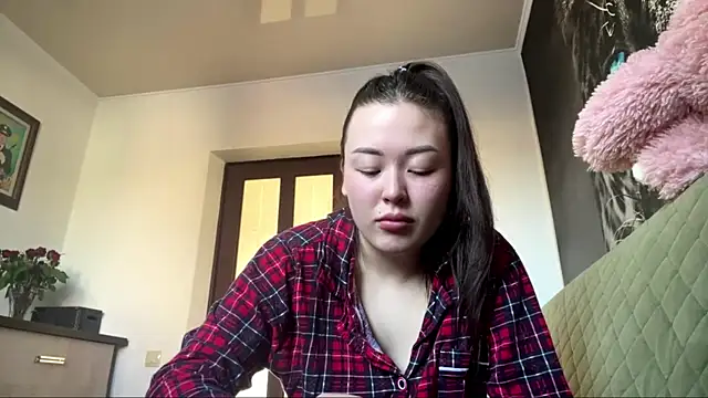 CurietHana1 online show from January 2026 06:27:01 AM