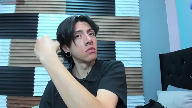 LiamShelby online show from January 2026 03:10:02 AM