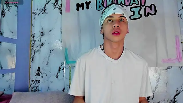 Prince Apolo online show from March 2026 08:49:01 PM