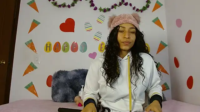 MarillynMorgan online show from April 2026 07:04:02 PM