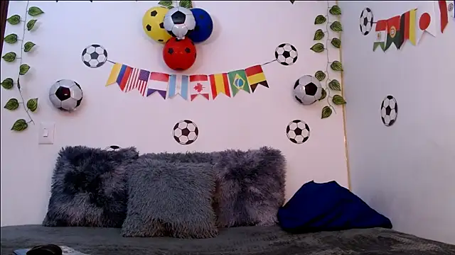 MarillynMorgan online show from July 2026 03:26:02 PM