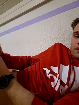 Patrick862001 online show from December 2025 09:11:02 PM