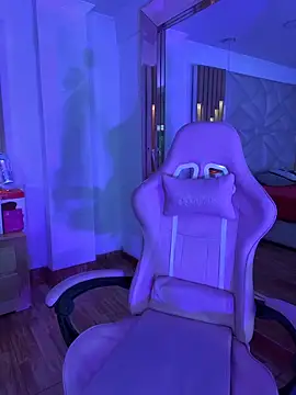 coraline vera online show from March 2026 07:35:01 PM