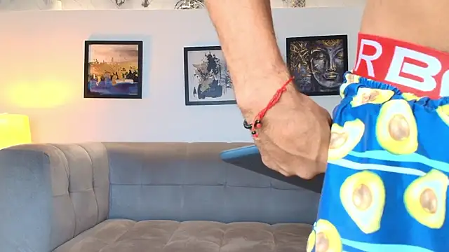 COUPLES BOYS online show from March 2026 01:23:01 AM