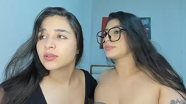 Snapshot of ROUS_SWEET_ chatting on June 2026 02:37:02 AM ROUS SWEET online show from June 2026 02:37:02 AM