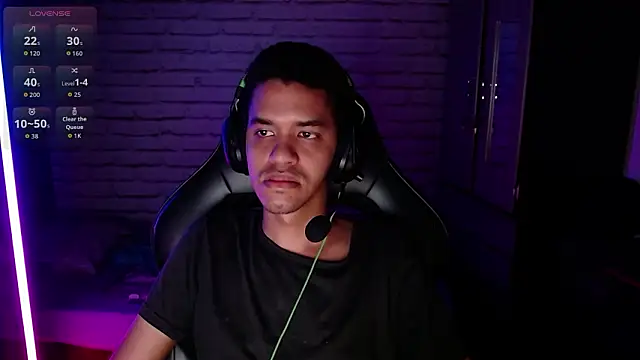 Snapshot of not4work chatting on March 2026 06:17:01 AM not4work online show from March 2026 06:17:01 AM