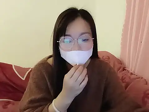 Snapshot of BabyDoll1999 chatting on January 2026 12:40:01 PM BabyDoll1999 online show from January 2026 12:40:01 PM