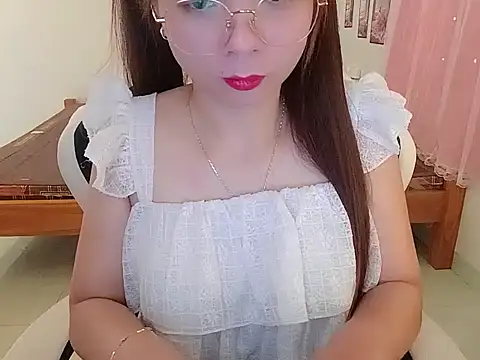 Snapshot of BabyDoll1999 chatting on July 2026 02:09:01 AM BabyDoll1999 online show from July 2026 02:09:01 AM
