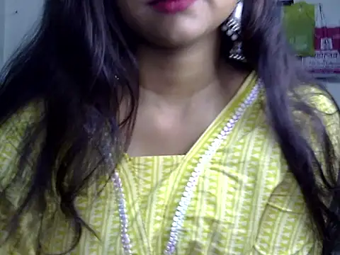 Snapshot of cute_rohani1 chatting on June 2026 05:05:01 PM cute rohani1 online show from June 2026 05:05:01 PM
