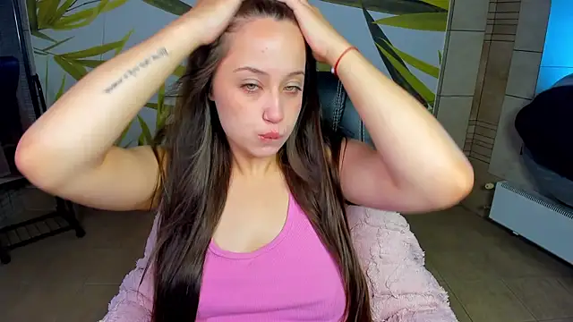 Snapshot of Carolina-sky chatting on July 2026 01:36:02 AM Carolina-sky online show from July 2026 01:36:02 AM