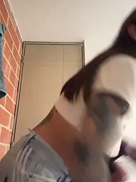 Annavyx online show from April 2026 07:49:02 PM