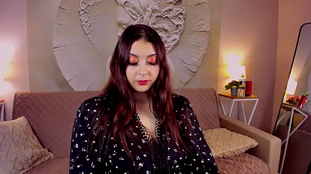 EvelineLaws online show from November 2025 10:29:01 AM